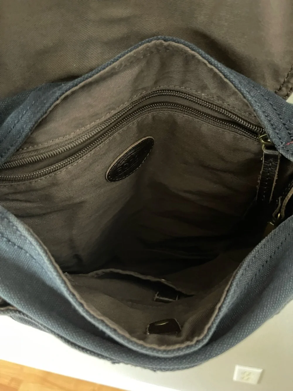 Fossil Canvas Navy Blue/Brown Messenger Carrier Commuter Bag Crossbody